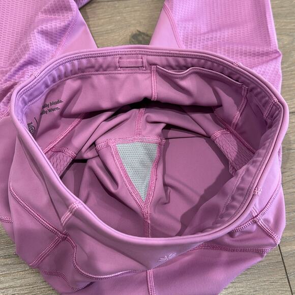 ATHLETA Violet Blush Mesh Contender High Rise Active Gym Yoga Running Capri XS - Picture 9 of 11